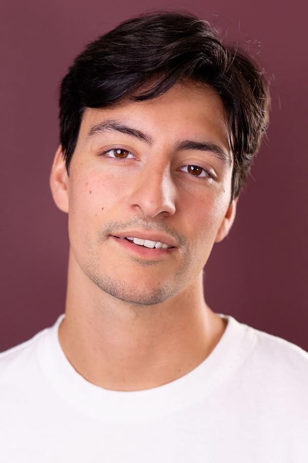 actor Ethan Rhoad large photo