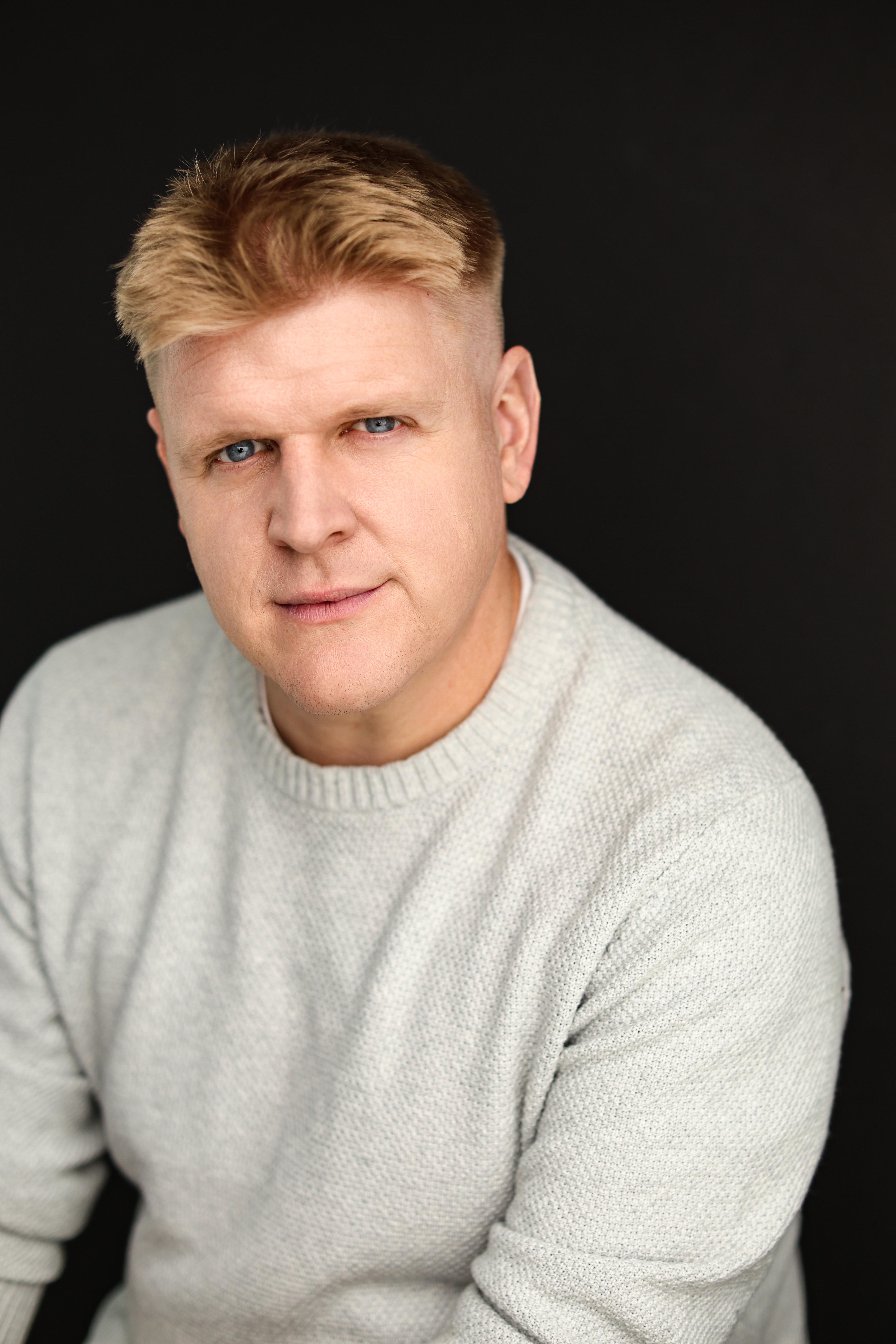 actor Andy Magee large photo