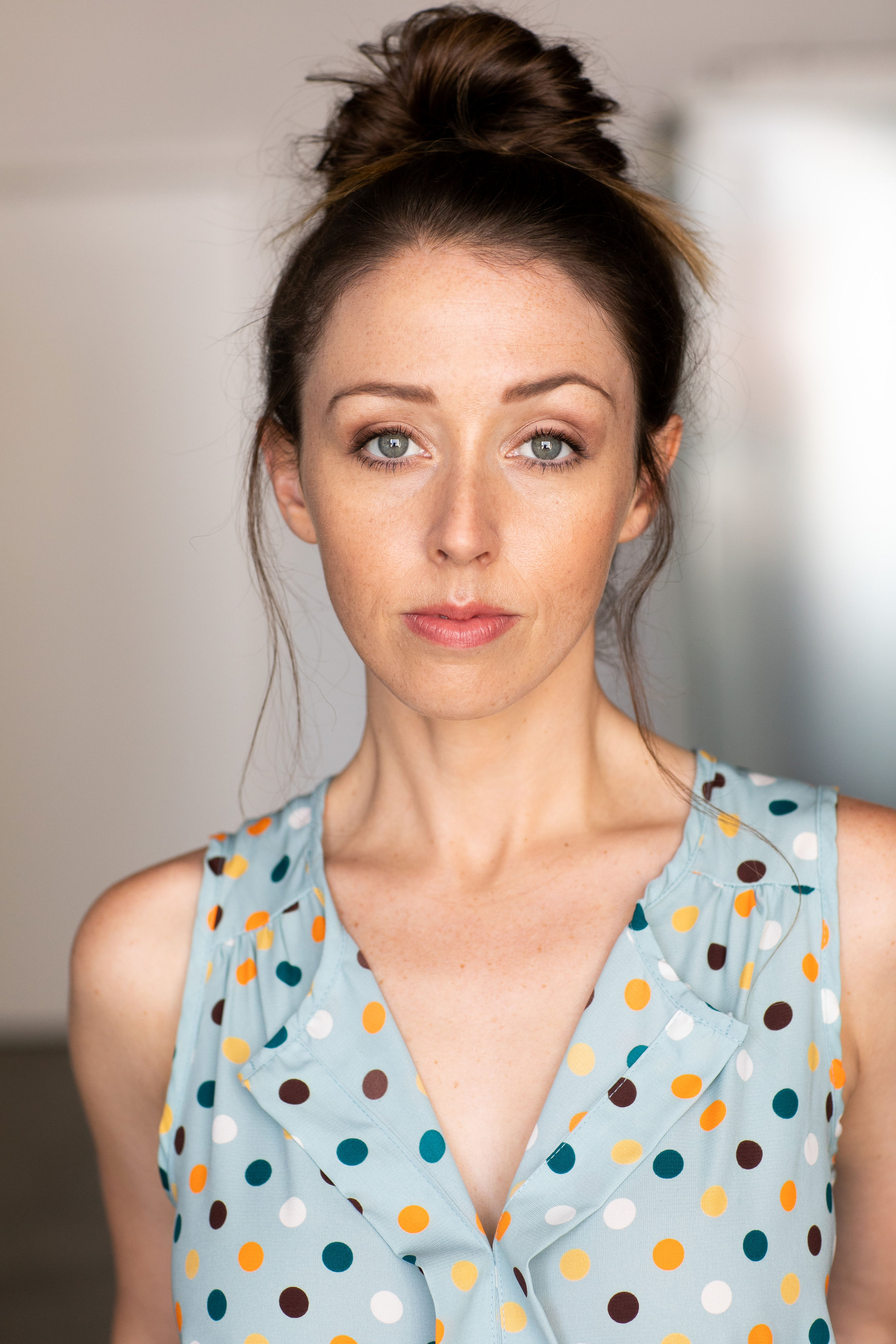 actor Mary Deaton large photo