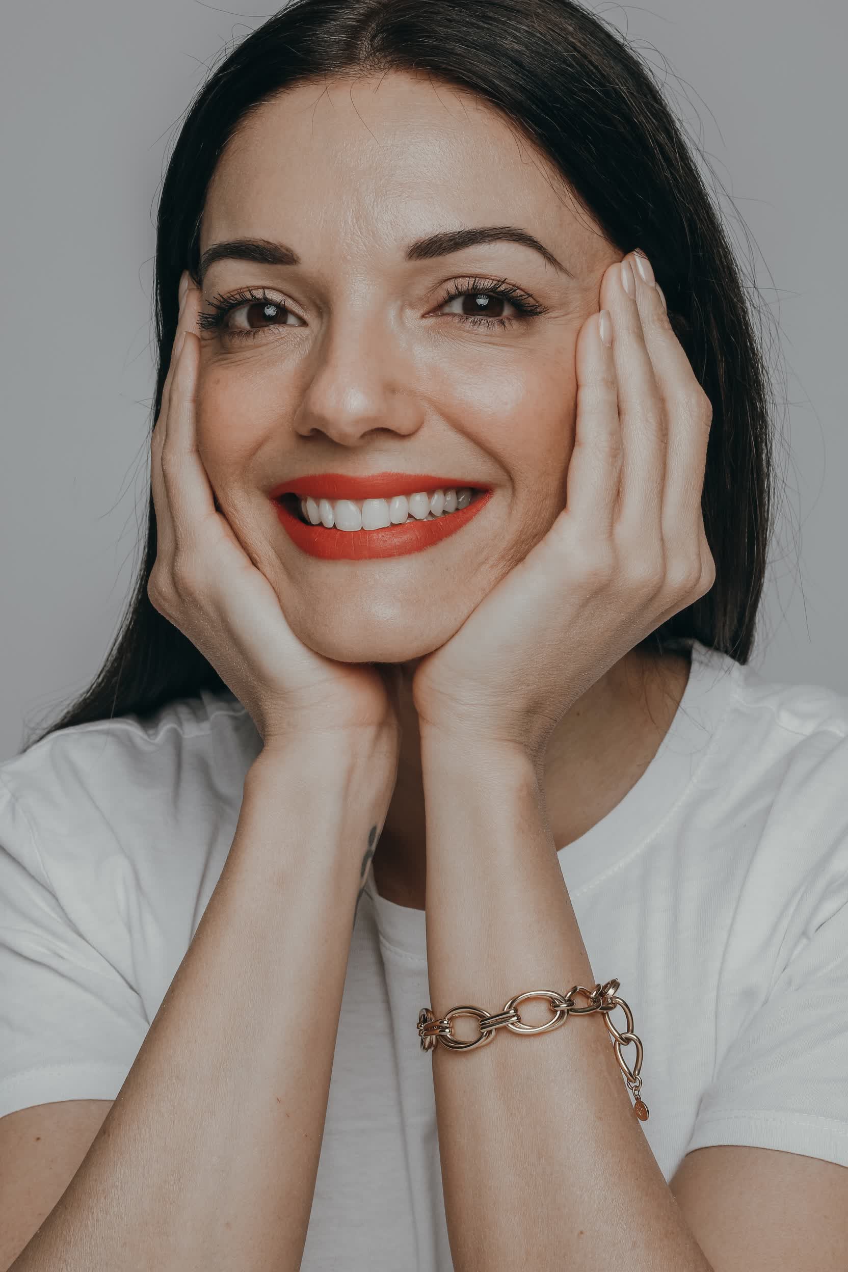 actor Sabrina Praga large photo