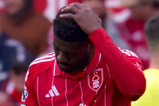 [Highlights] Anderson's cross blocked by defender, Sangare's first-time shot sails over the bar