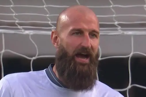 [Highlights] A false alarm! Di Lorenzo makes a crucial clearance in front of the goal after a set piece is taken