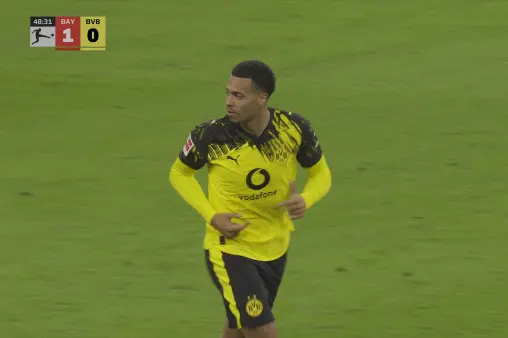 [Highlights] Too weak! Embolo's header over Upamecano drifts just wide