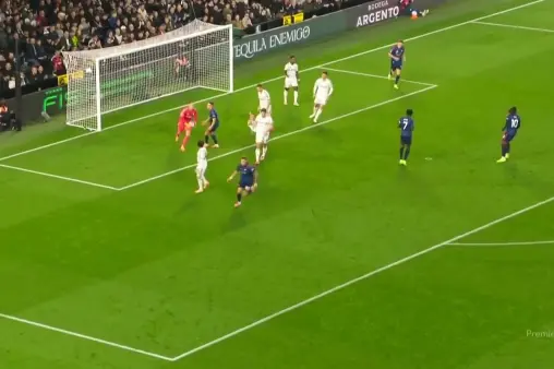 [Highlights] A warning shot! Saka's through ball, Nketiah's tight-angle rocket saved by Leno