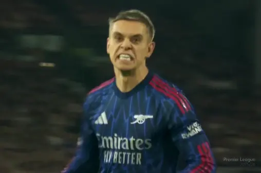 [Goal] Another corner! Gabriel flicks on, Trossard scores with a thigh deflection