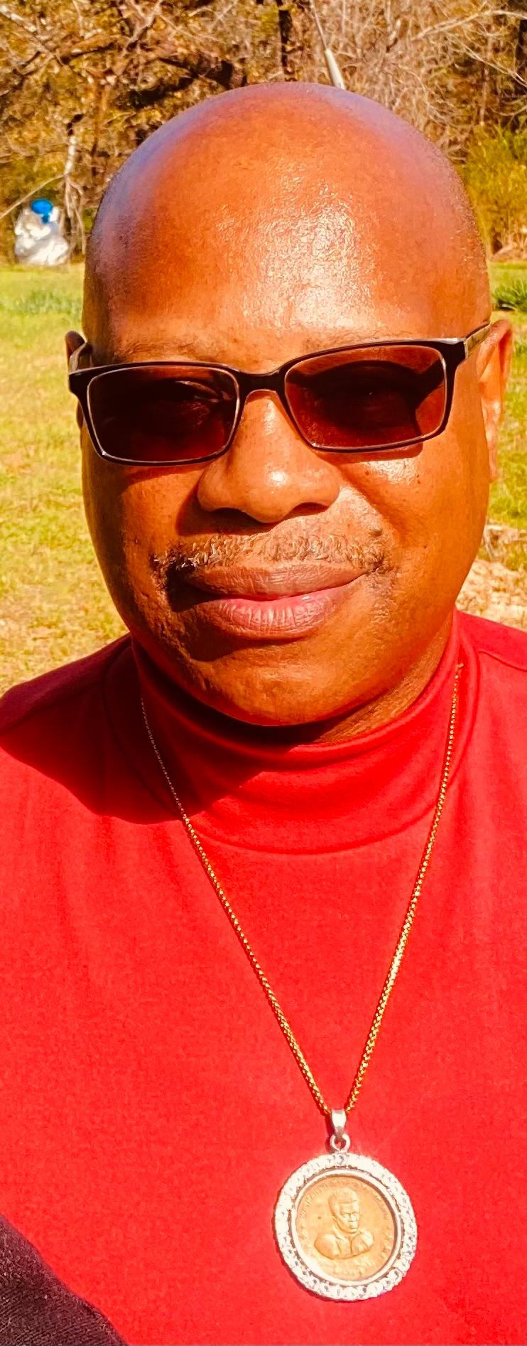 actor John Sonny Louis large photo