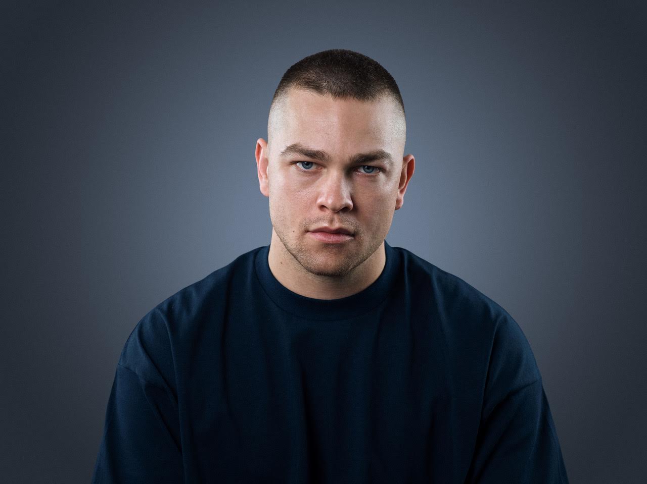 actor Liam Anderson large photo