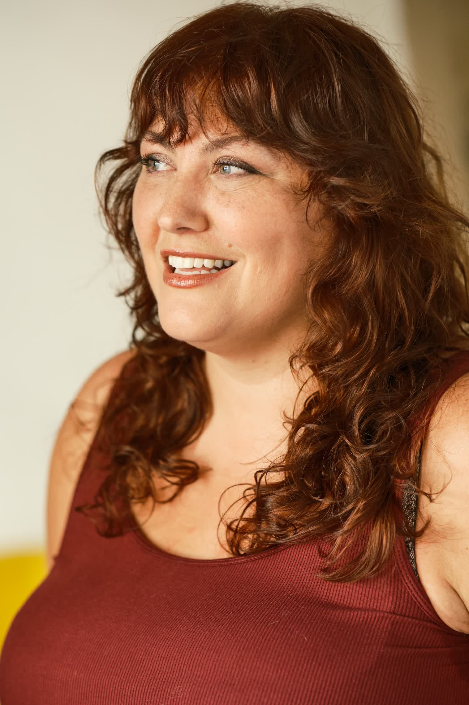 actor Joy Nash large photo