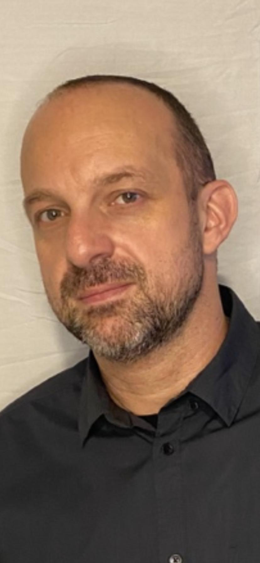 actor Oliver Poser large photo