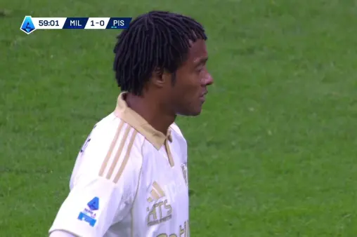 [Goal] Dewinter handles the ball in the box, giving away a penalty; Cuadrado converts from the spot comfortably