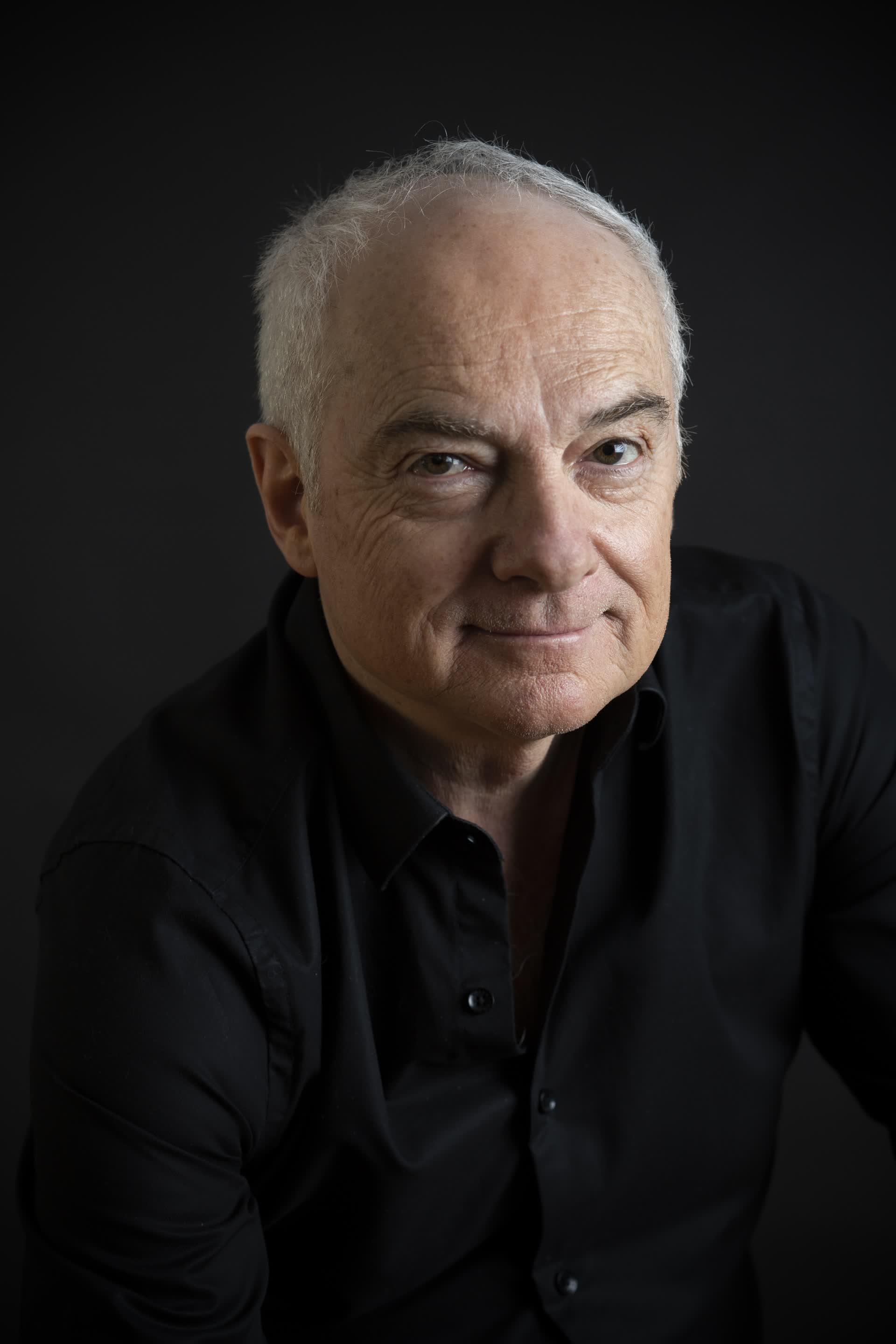 actor Dominique Denis large photo