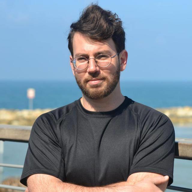 actor Irmy Shik-Blum large photo