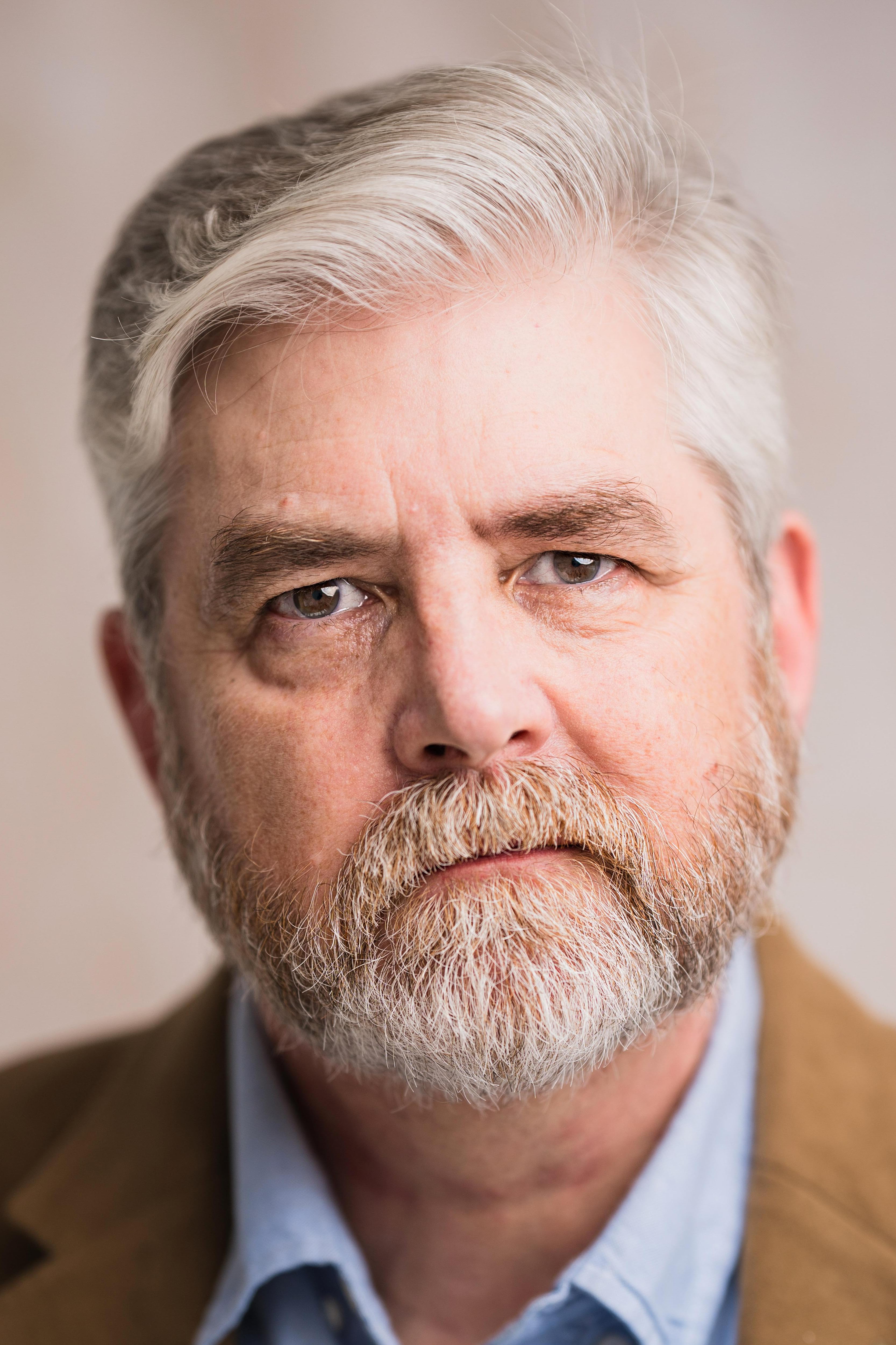 actor Toby Rothwell large photo