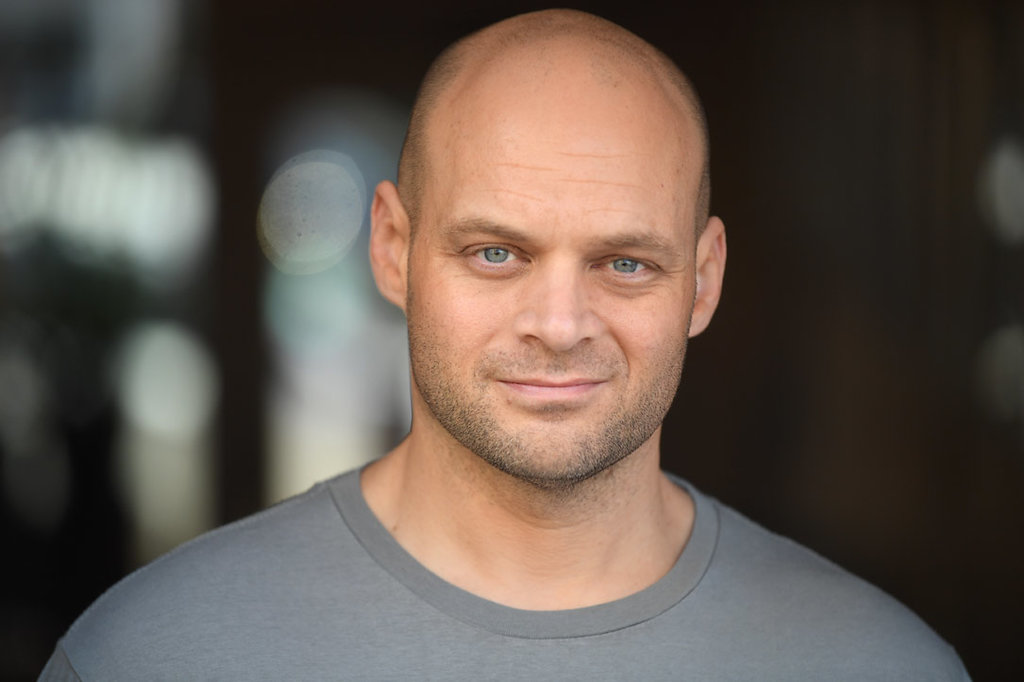 actor Ryan Scott Thomas large photo