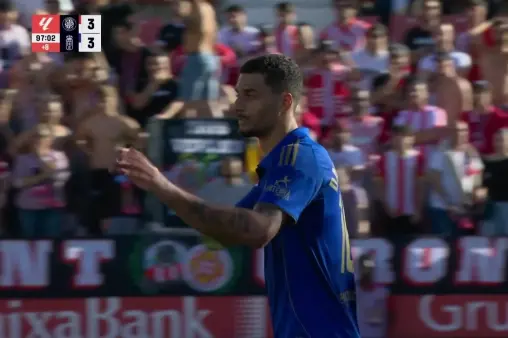 [Goal] Dramatic script! Vidal's close-range tap-in blocked, Fores scores the rebound