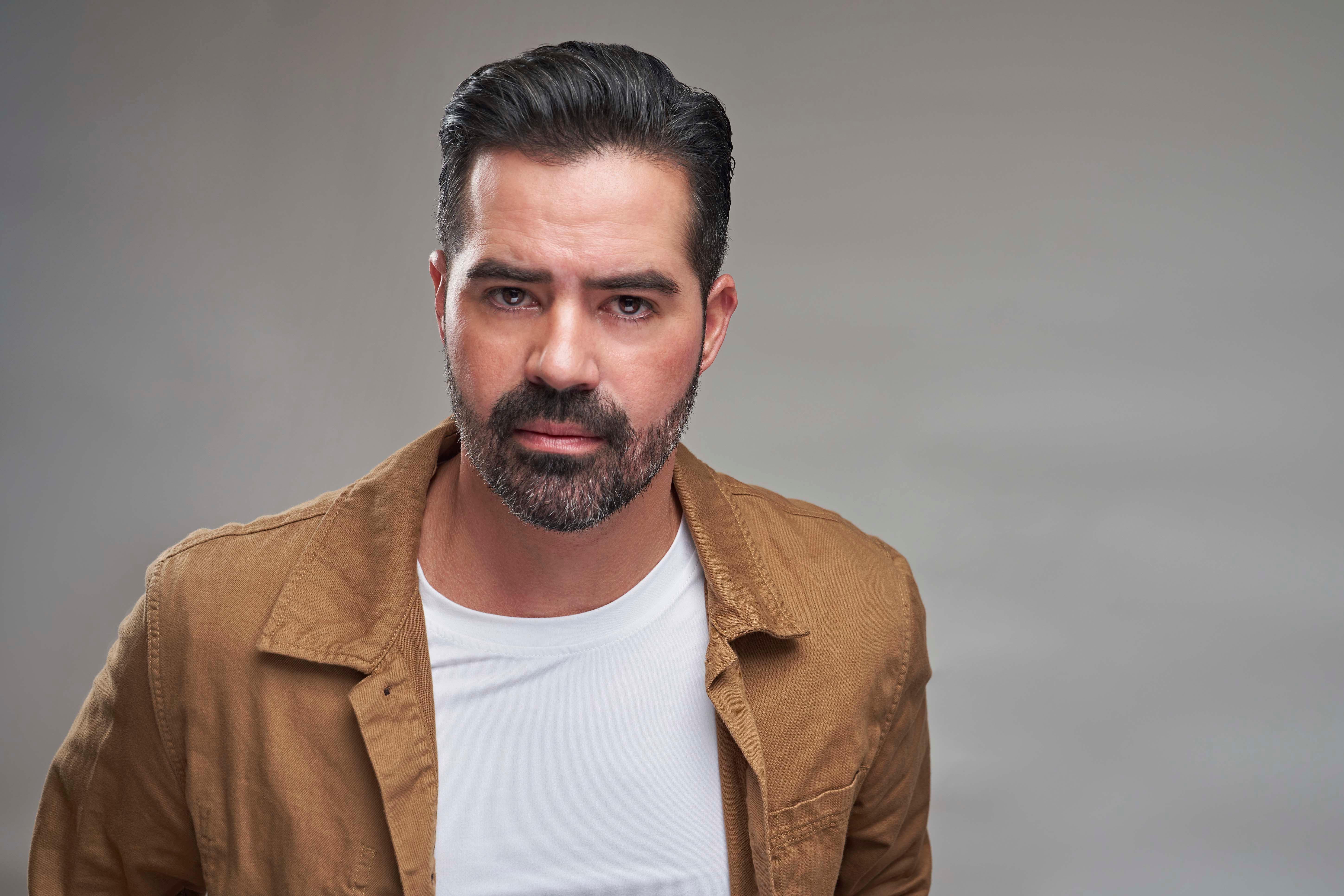 actor Christopher Diaz large photo