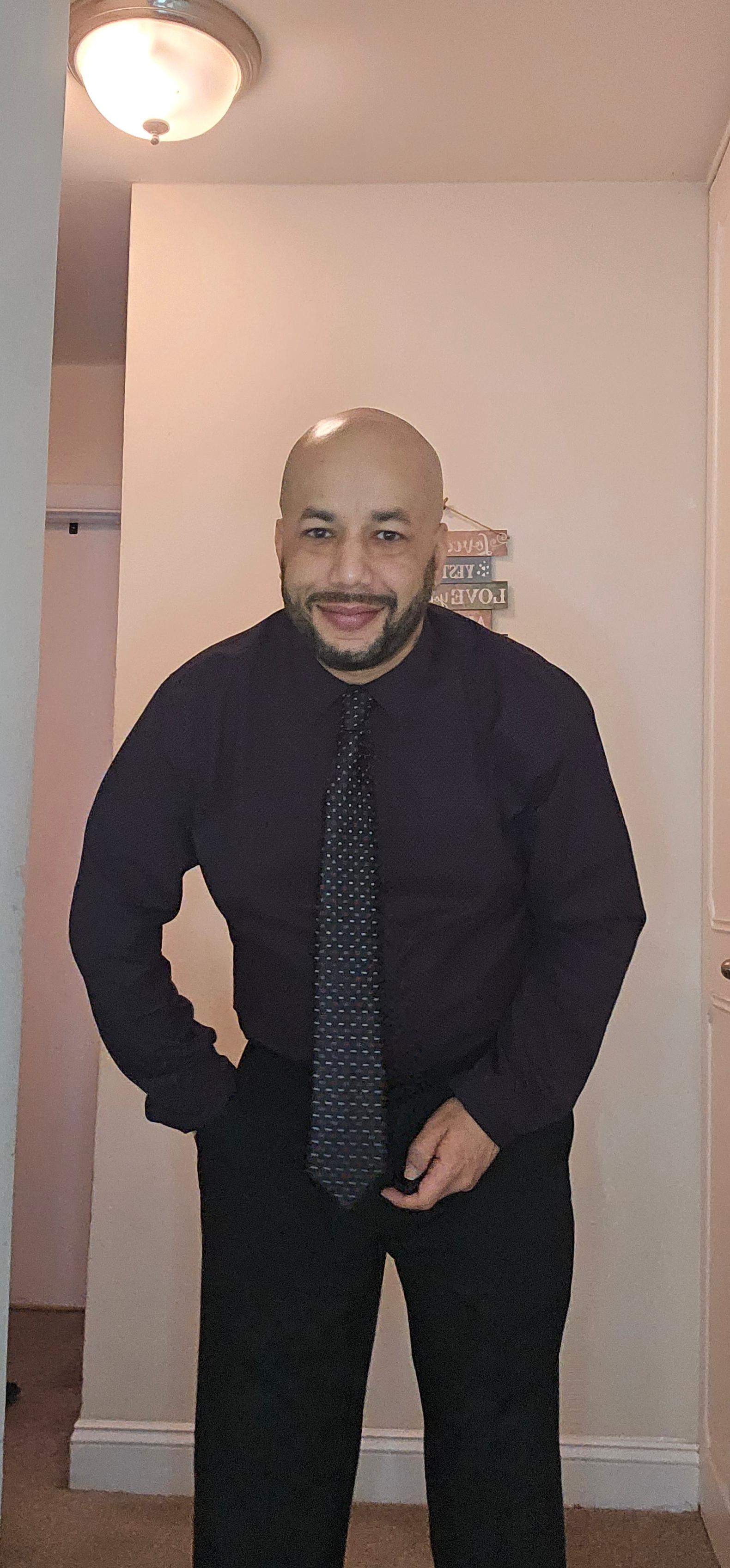 actor Mikeski large photo