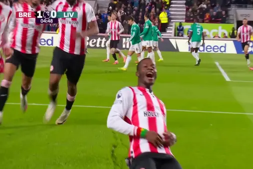 [Goal] Kayode's trademark throw-in creates danger, Ajer flicks on for Watara to score