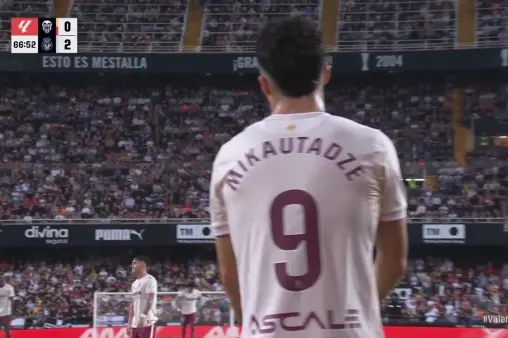 [Highlights] Non-stop attack! Mikautadze makes a surging run, cuts outside and shoots, saved by the goalkeeper