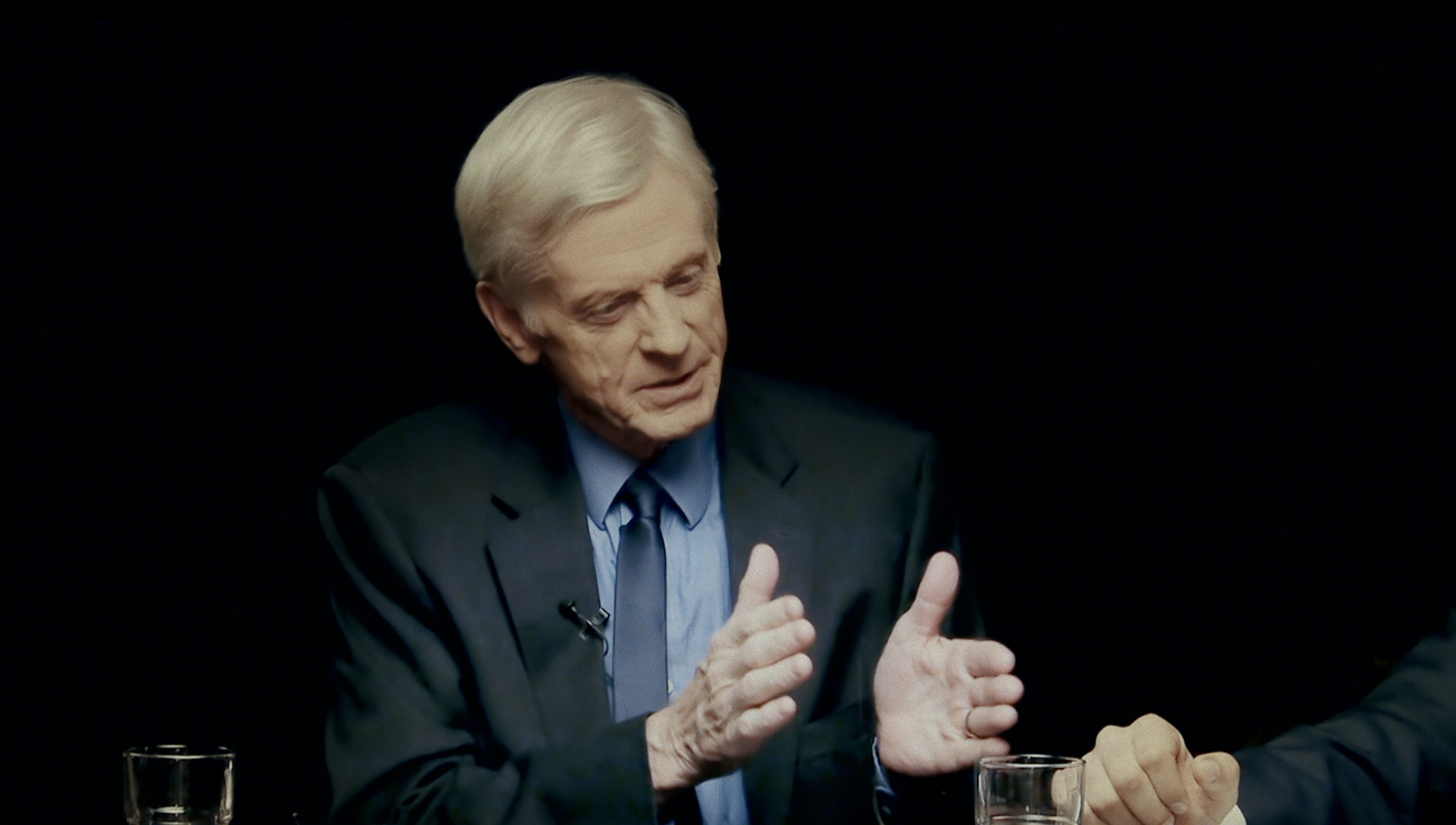 actor David Kilgour large photo