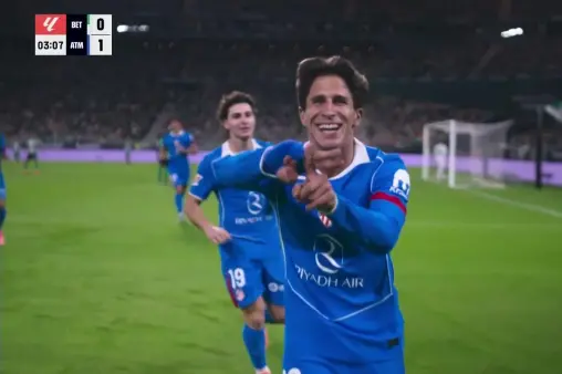 [Goal] Early blitz! Bellerin's clearance falls short, Giovanni Simeone's volley curls into the corner