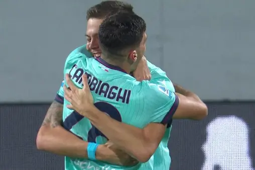 [Goal] Another one! Bologna's brilliant combination play, Cambiaghi scores with a close-range tap-in