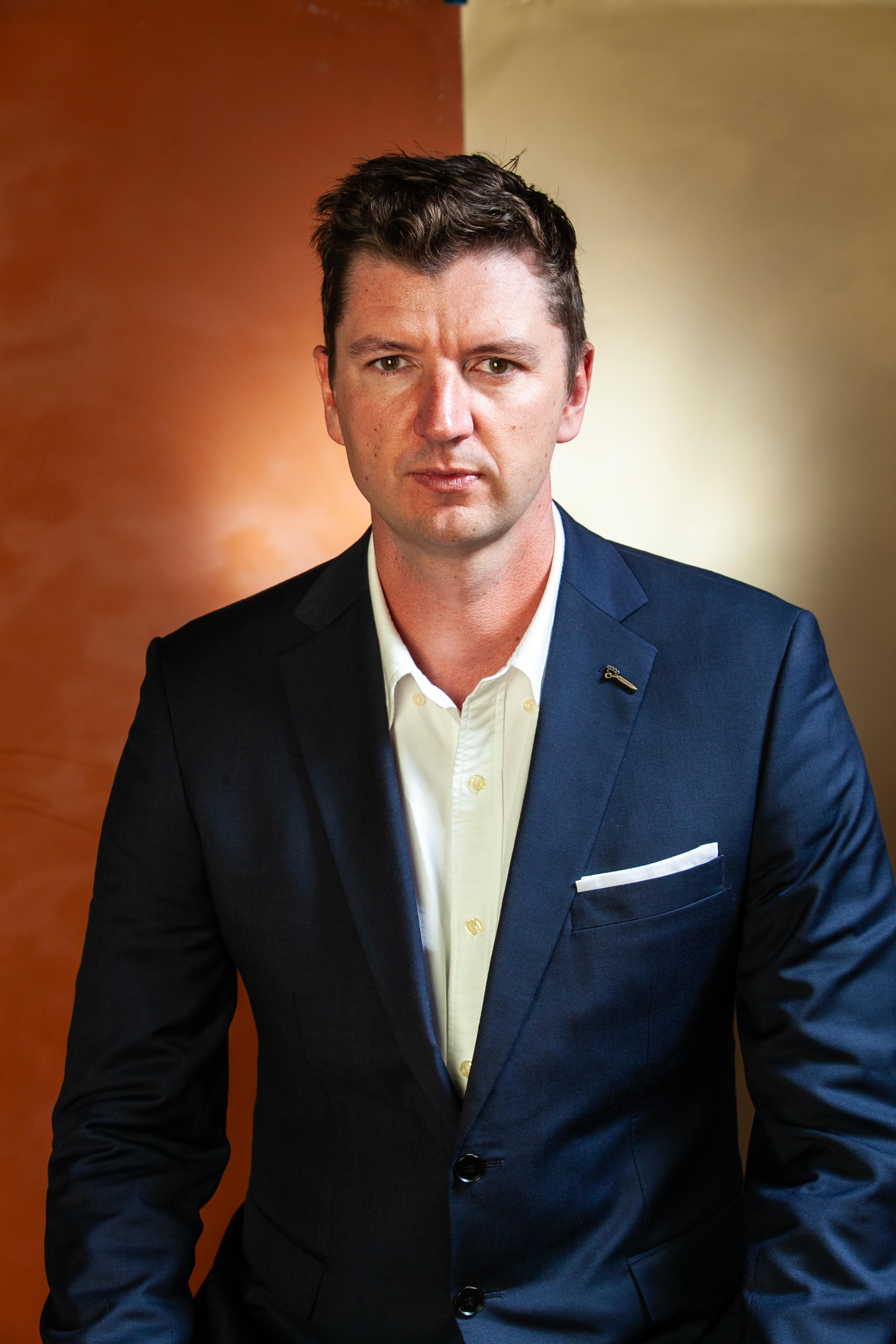 actor Bernard Knight large photo