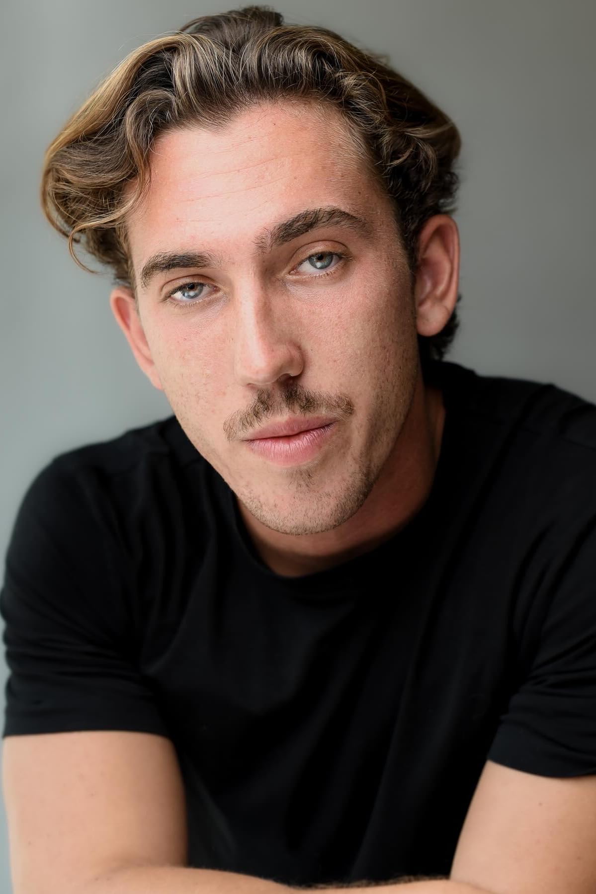 actor Leo Pady large photo