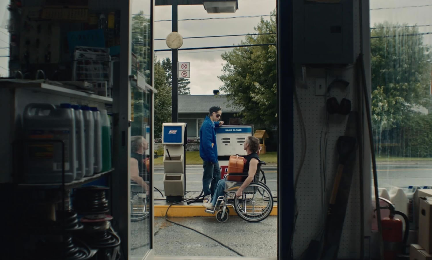 actor Joseph Delorey large photo