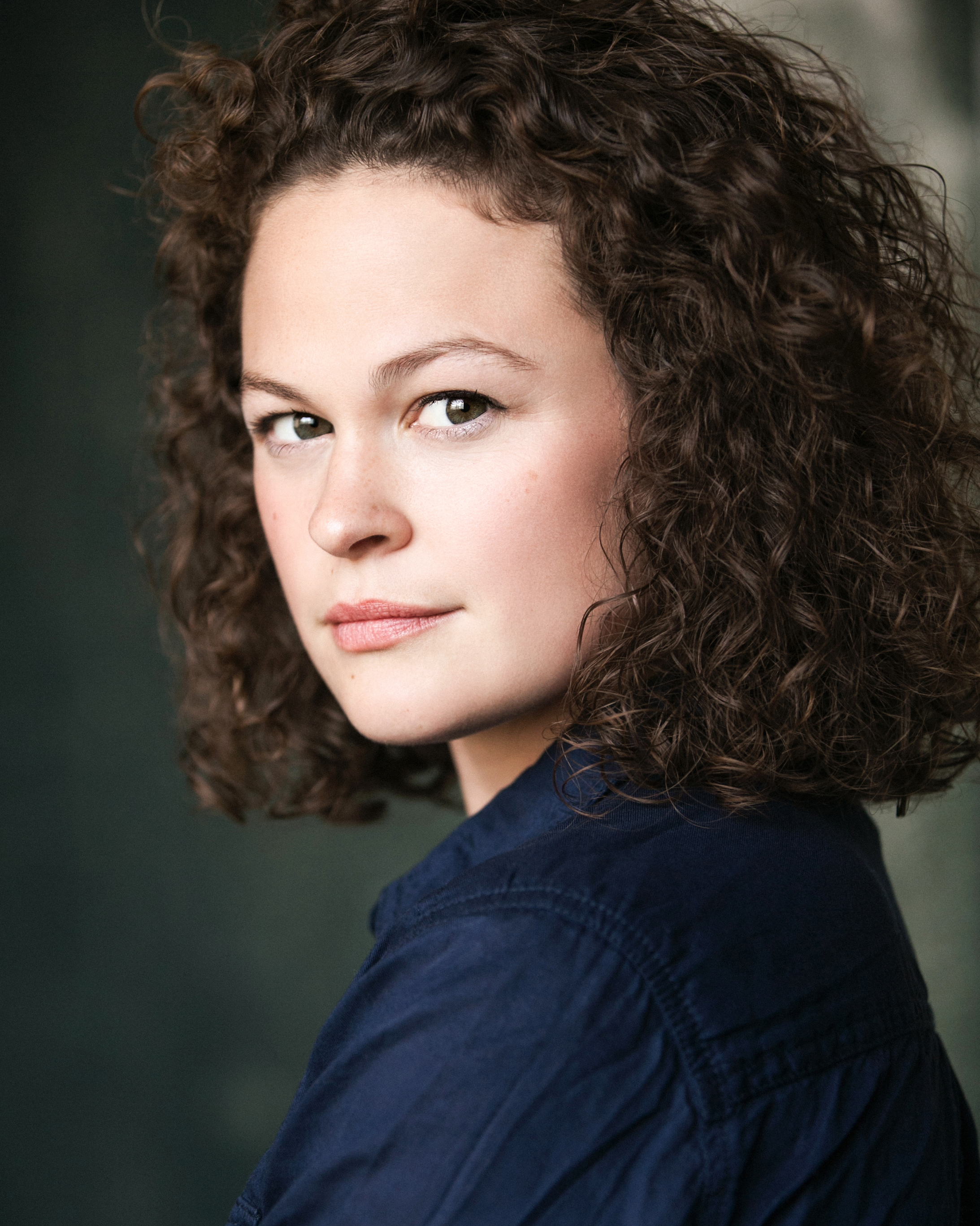 actor Rosie Jones large photo