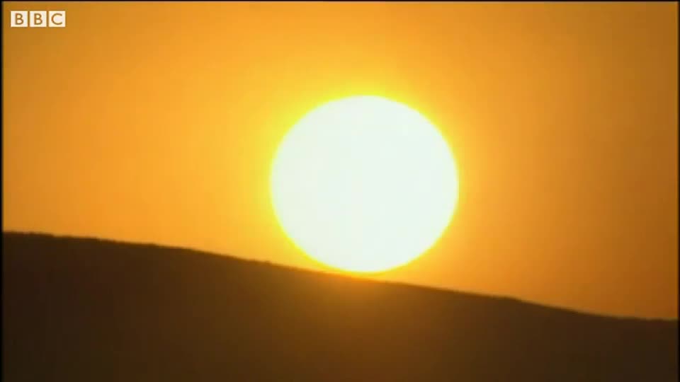 S9E4 Light and shadows