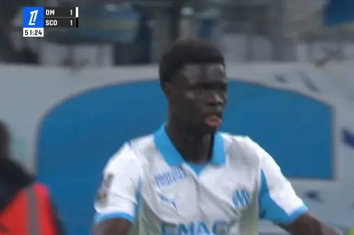 [Goal] Equalizer! Aubameyang's精妙 curved pass sets up Watz for an easy tap-in into an open net