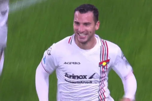 [Goal] Dream start! Bonazzoli scores with a bicycle kick in the box early on