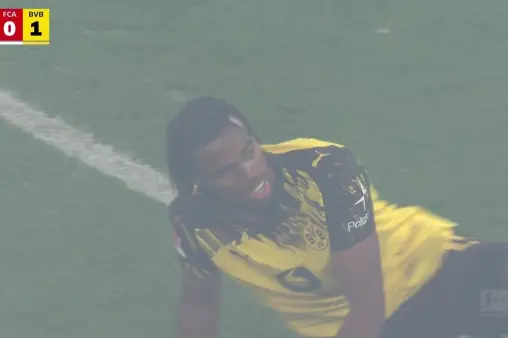 [Highlights] Forced shot! Chukwuemeka's effort under two-man pressure goes wide