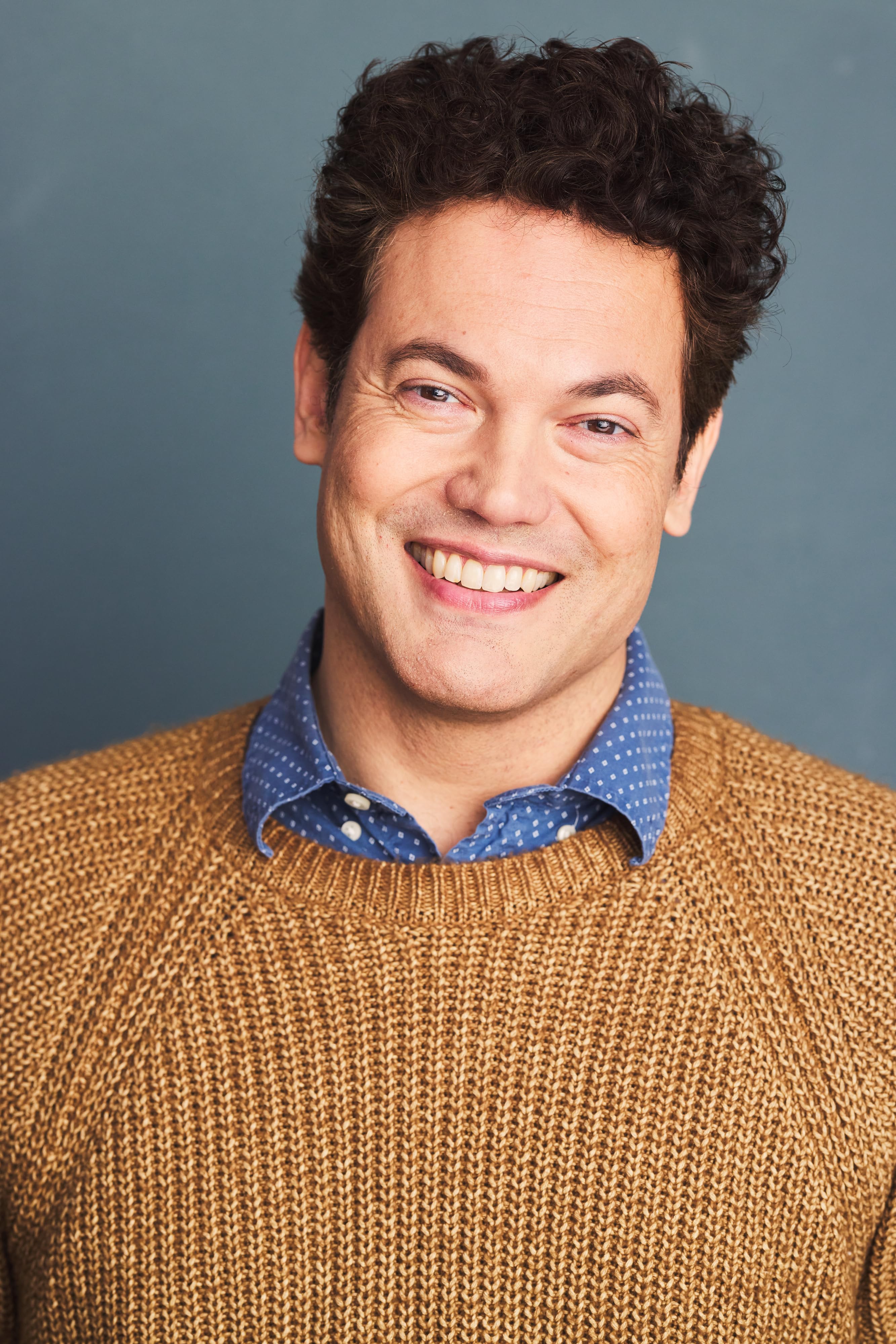 actor Carlos R. Hailey large photo