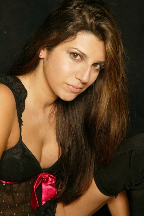 actor Heather Capuano large photo