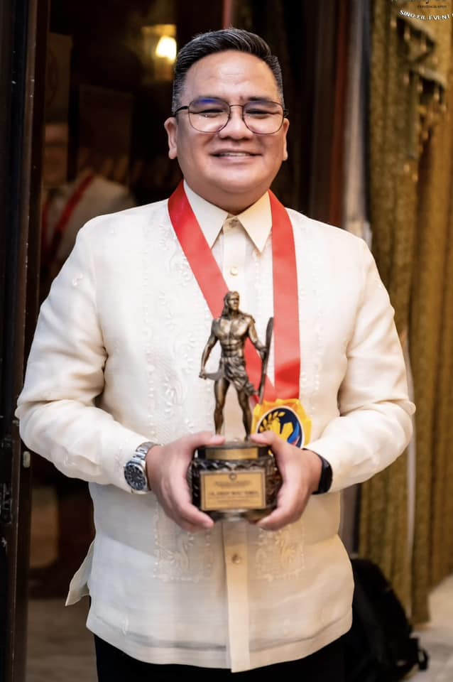 actor Bong Nebrija large photo