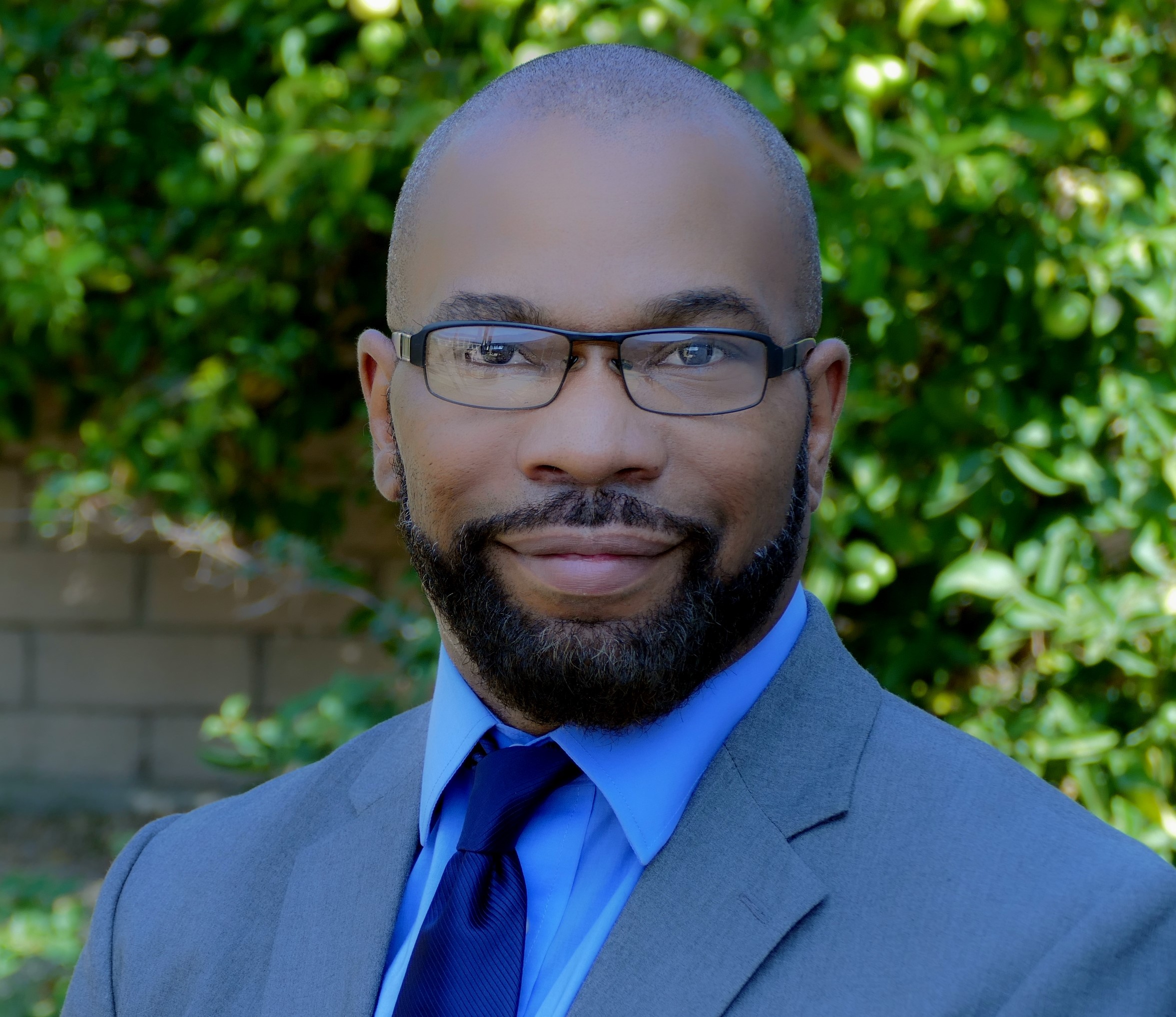 actor Julian Hampton large photo