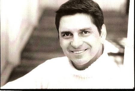 actor Steve Pena large photo