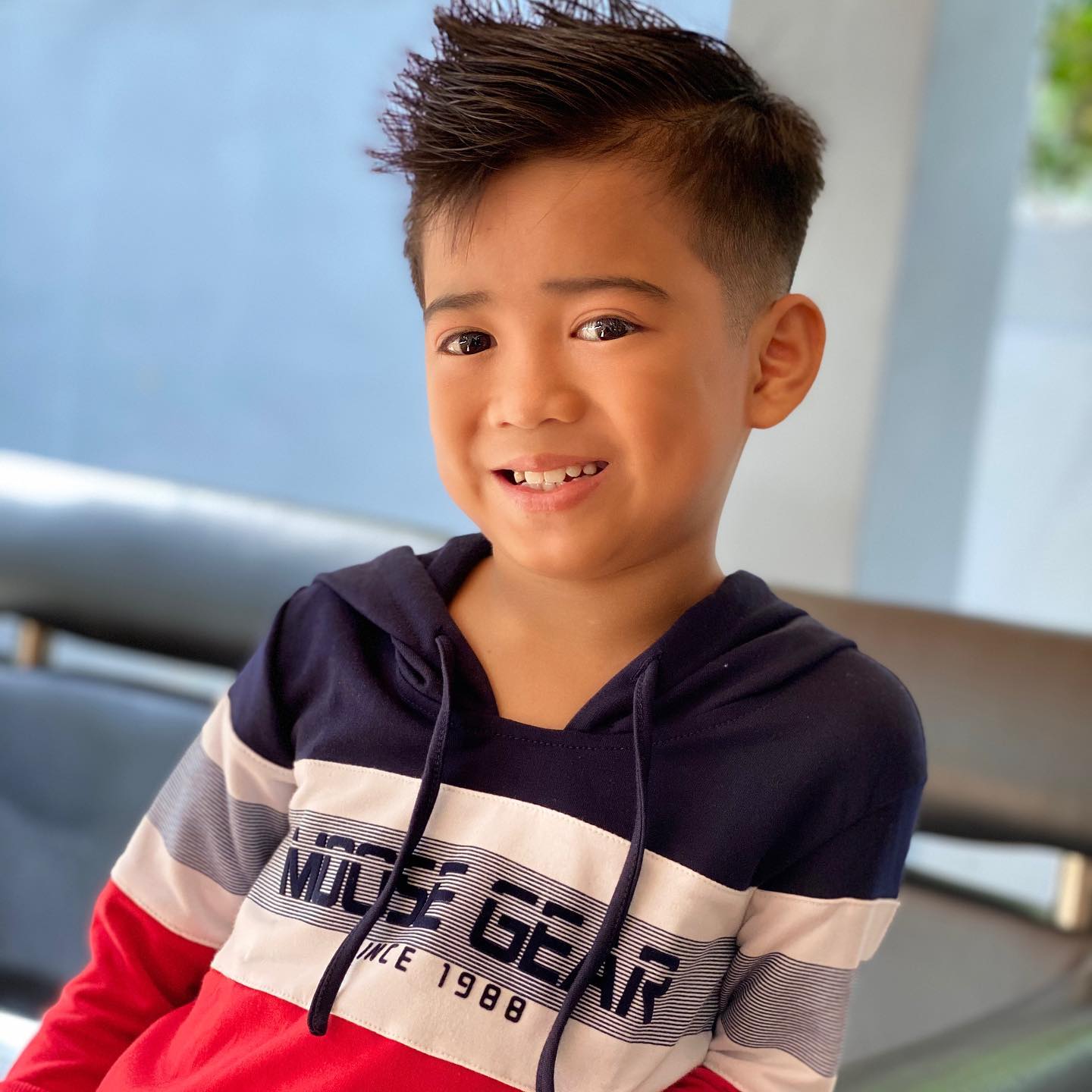 actor Carlo Mendoza large photo