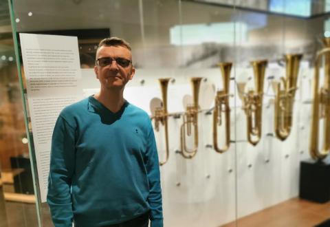 actor Gery Dumoulin large photo