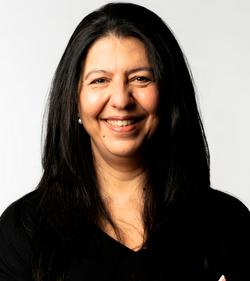 actor Anahita Oberoi large photo