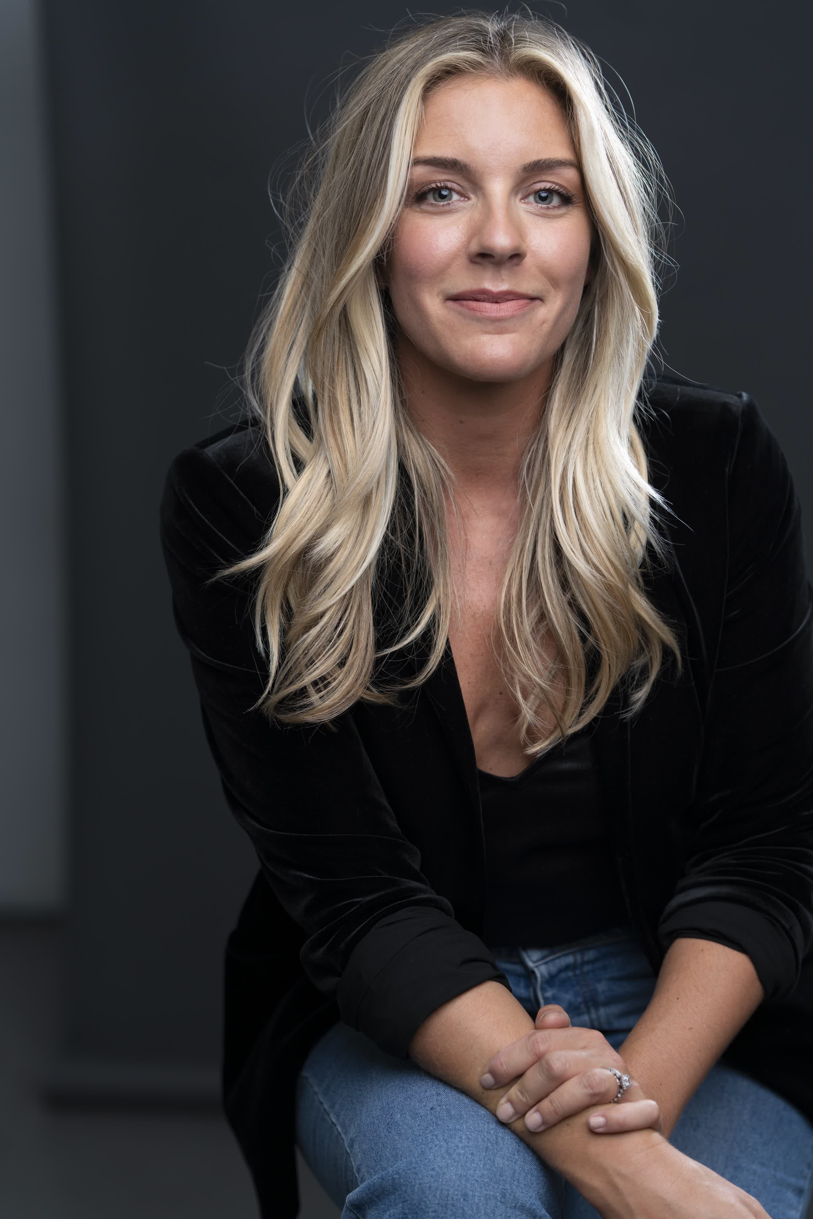 actor Whitney Kimball Long large photo