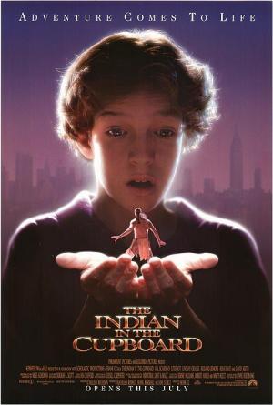The Indian in the Cupboard [Spanish]