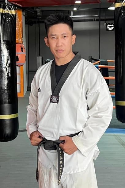 actor Chanwit Pittayanukit large photo