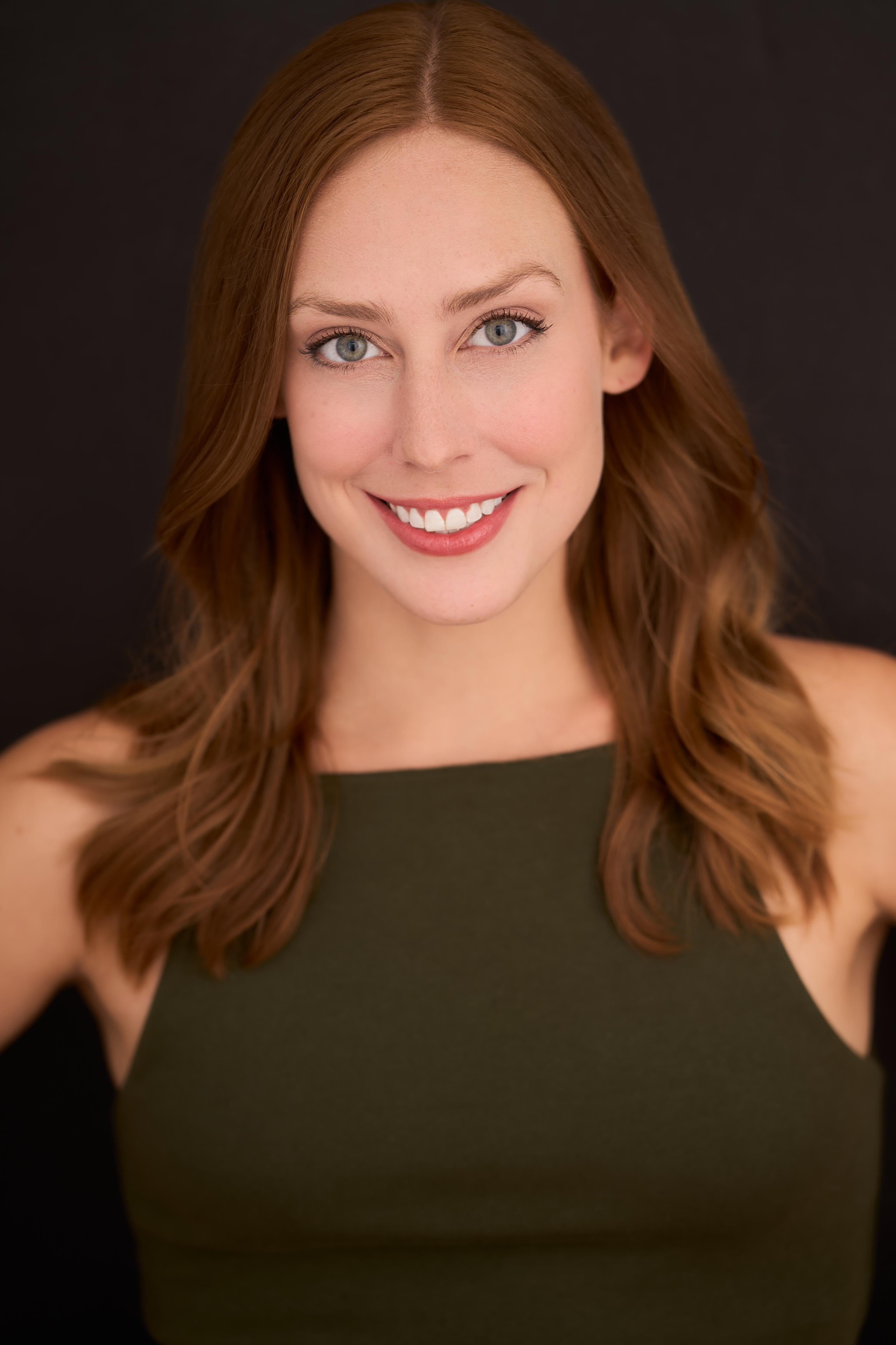 actor Alison Wien large photo