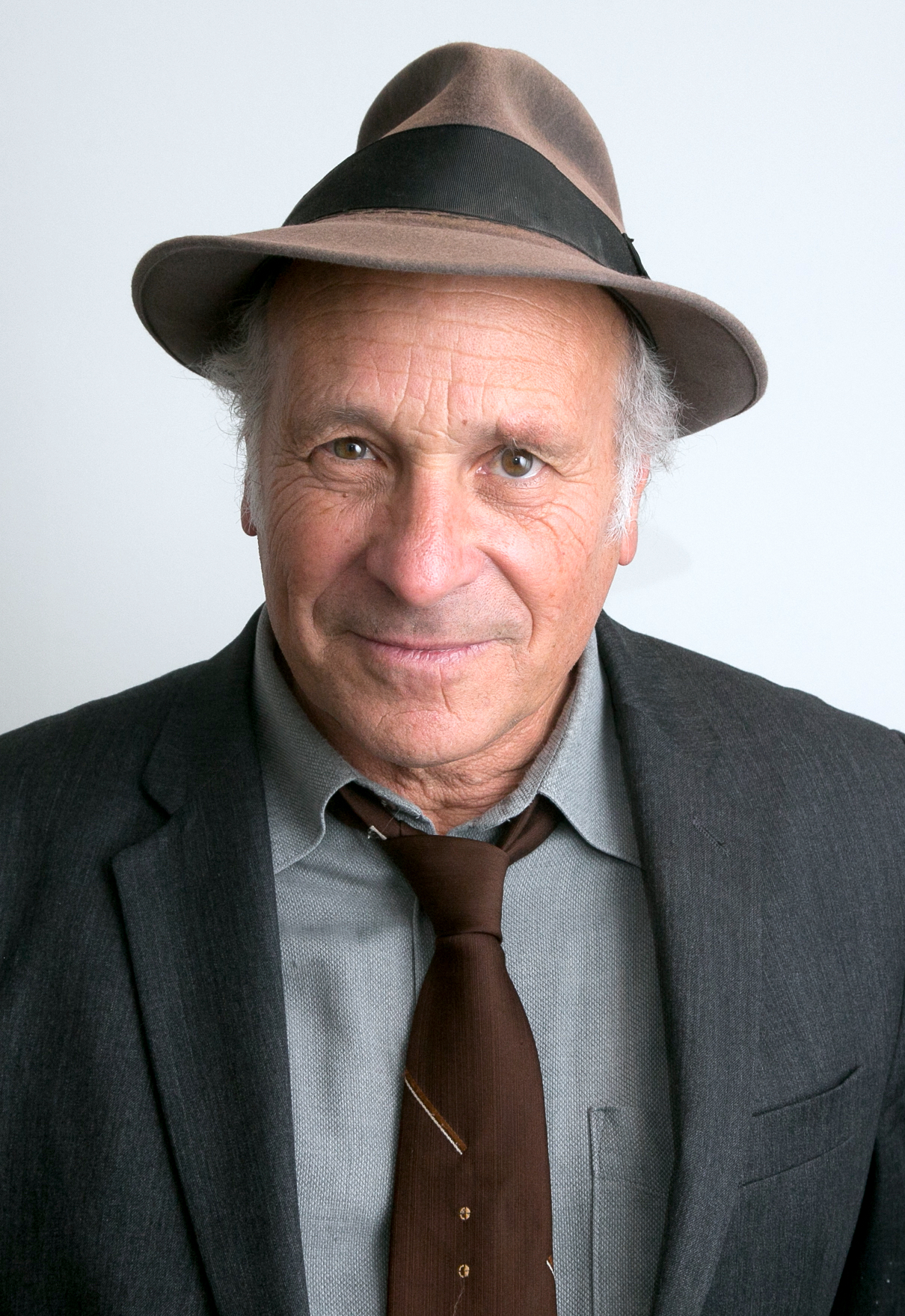 actor Greg Palast large photo