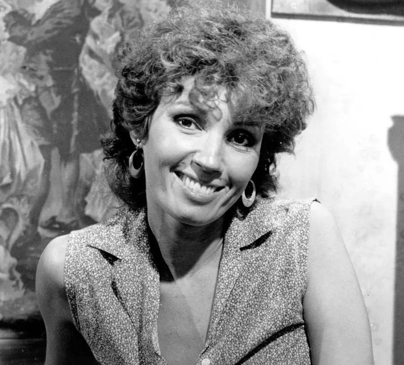 Tânia Scher