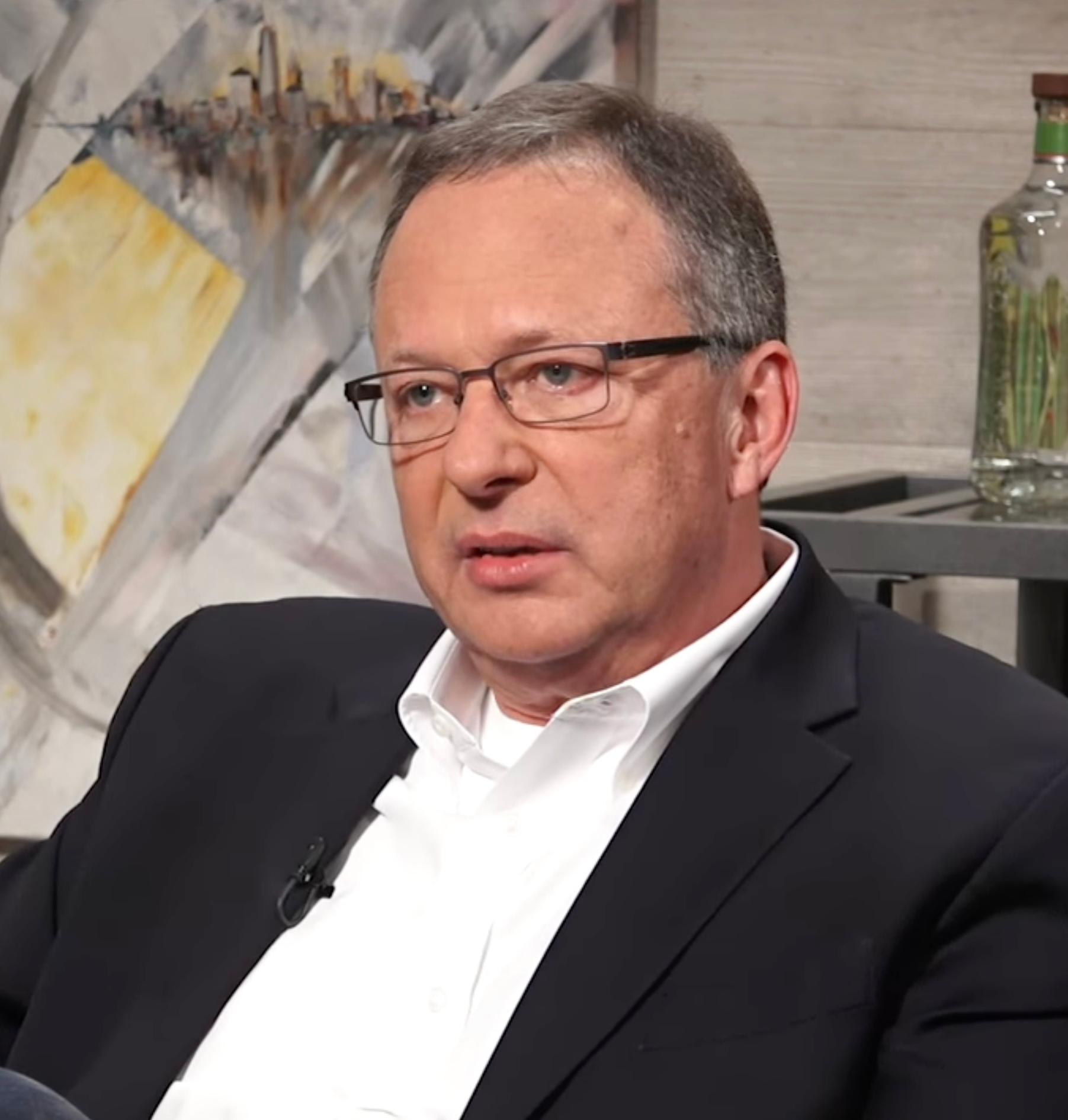 actor Michael Brown large photo