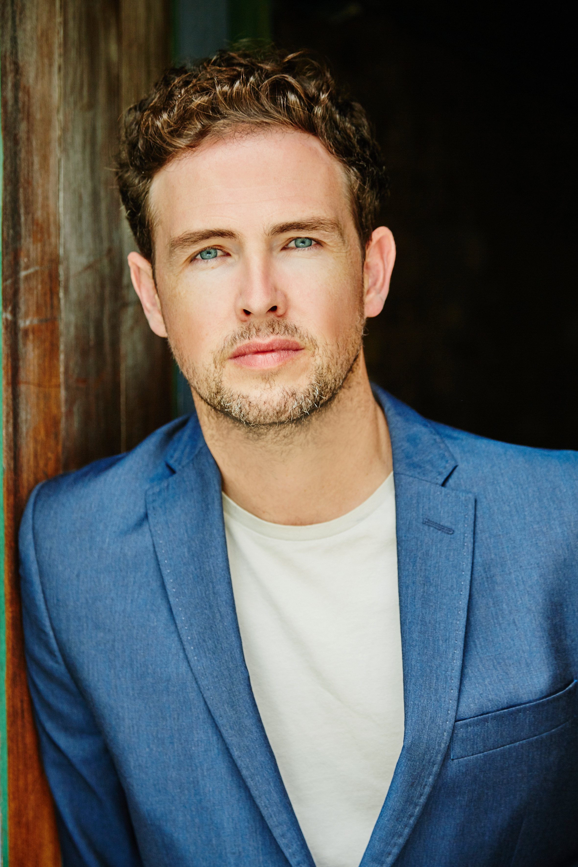 actor Sean Hall large photo